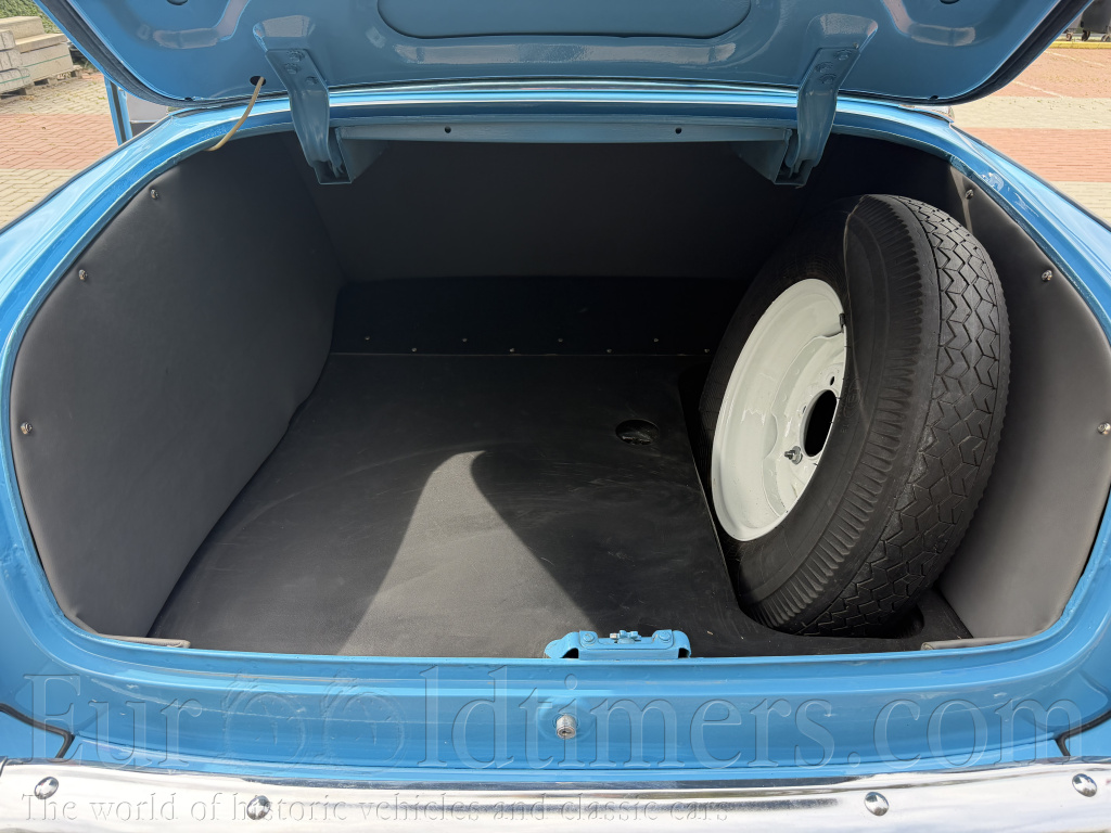 Volha Gaz 21, top