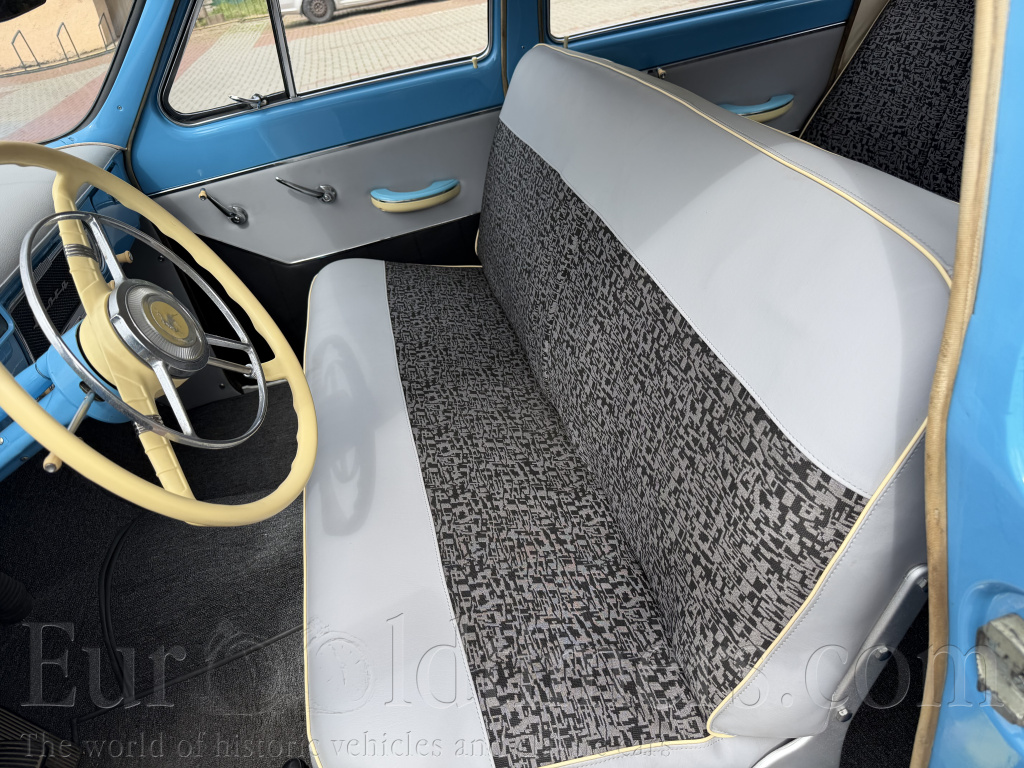 Volha Gaz 21, top