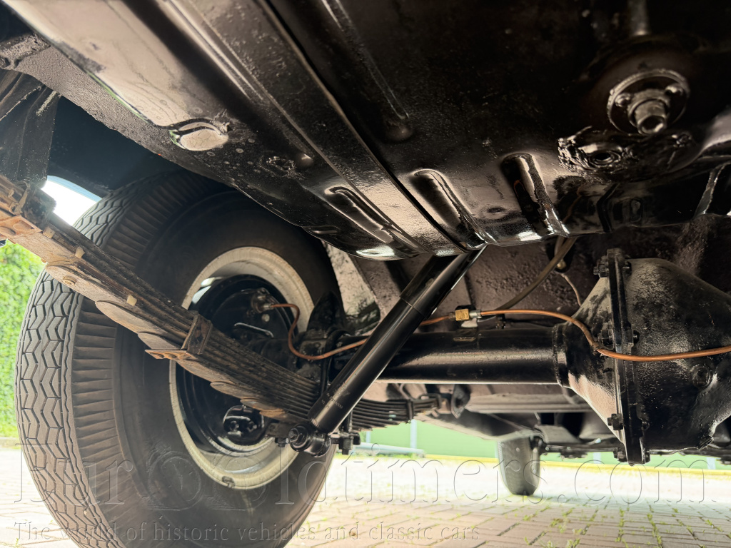 Volha Gaz 21, top