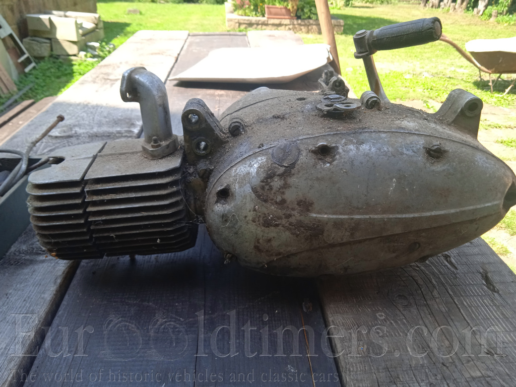 Motor JAWA 50