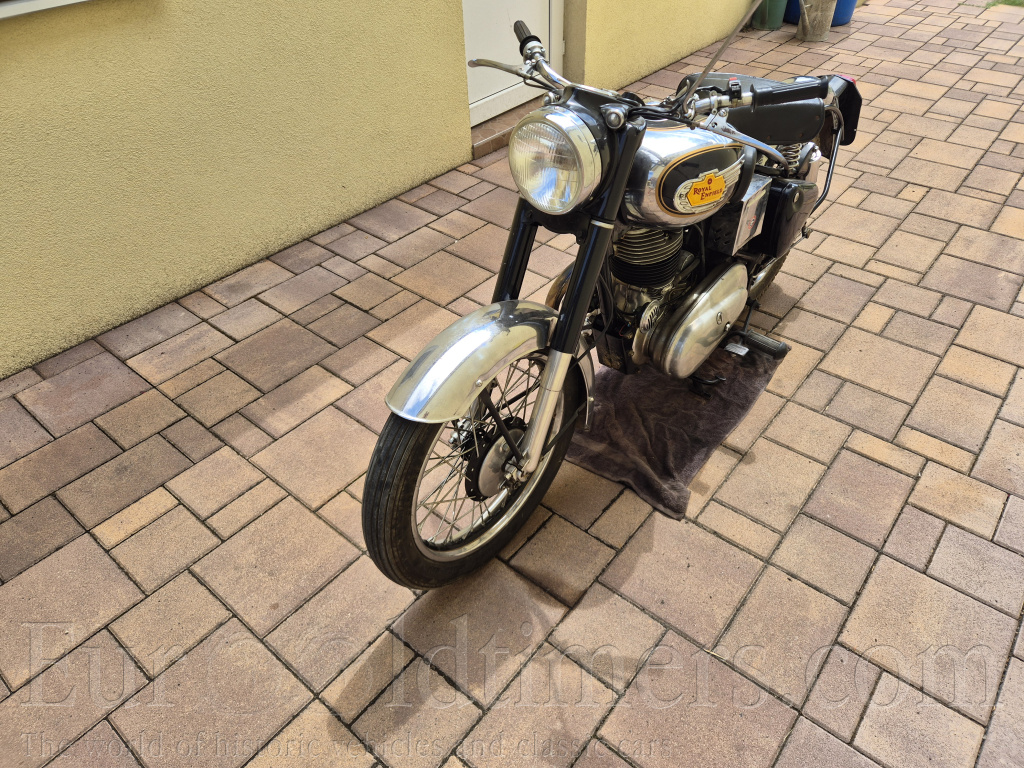 Royal Enfield Bullet 350