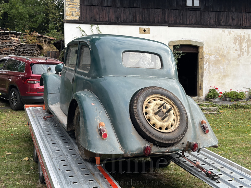 Tatra 57A