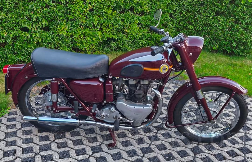 Ariel Huntmaster 650