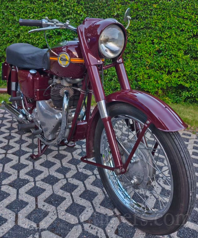 Ariel Huntmaster 650