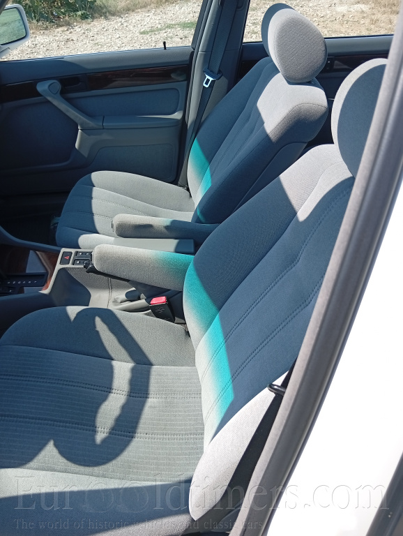 BMW e32 730i