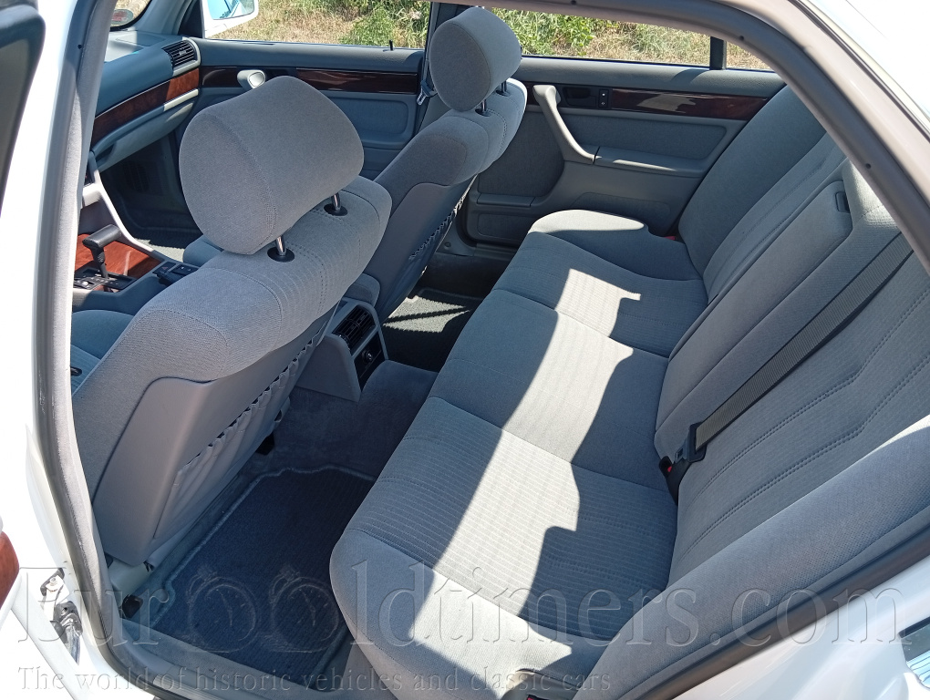 BMW e32 730i
