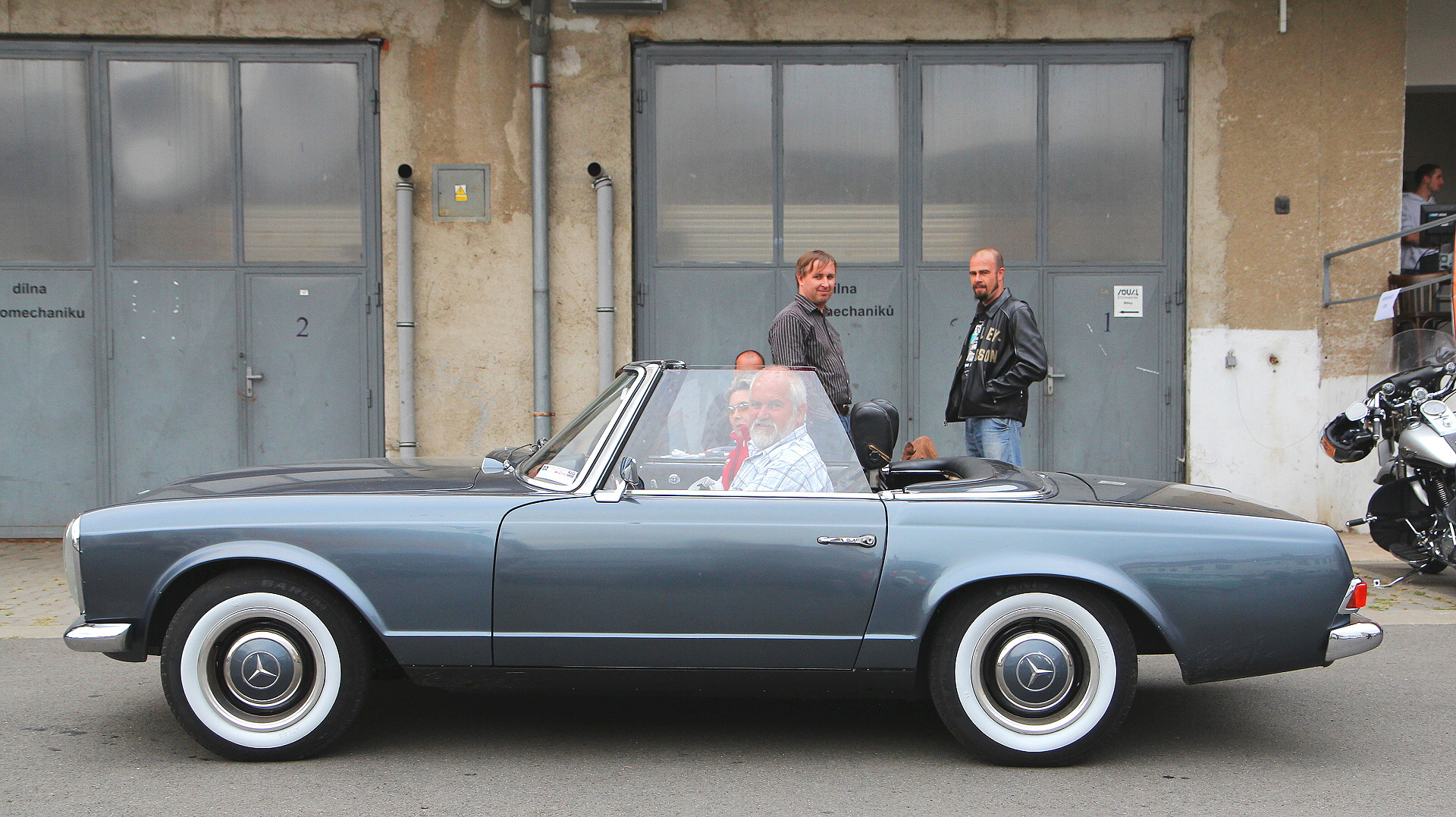 W 113 мерседес