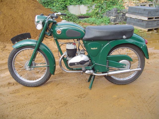 1956-francis-barnett-plover-150-ccm-gallery-veter-ni-i-veter-n