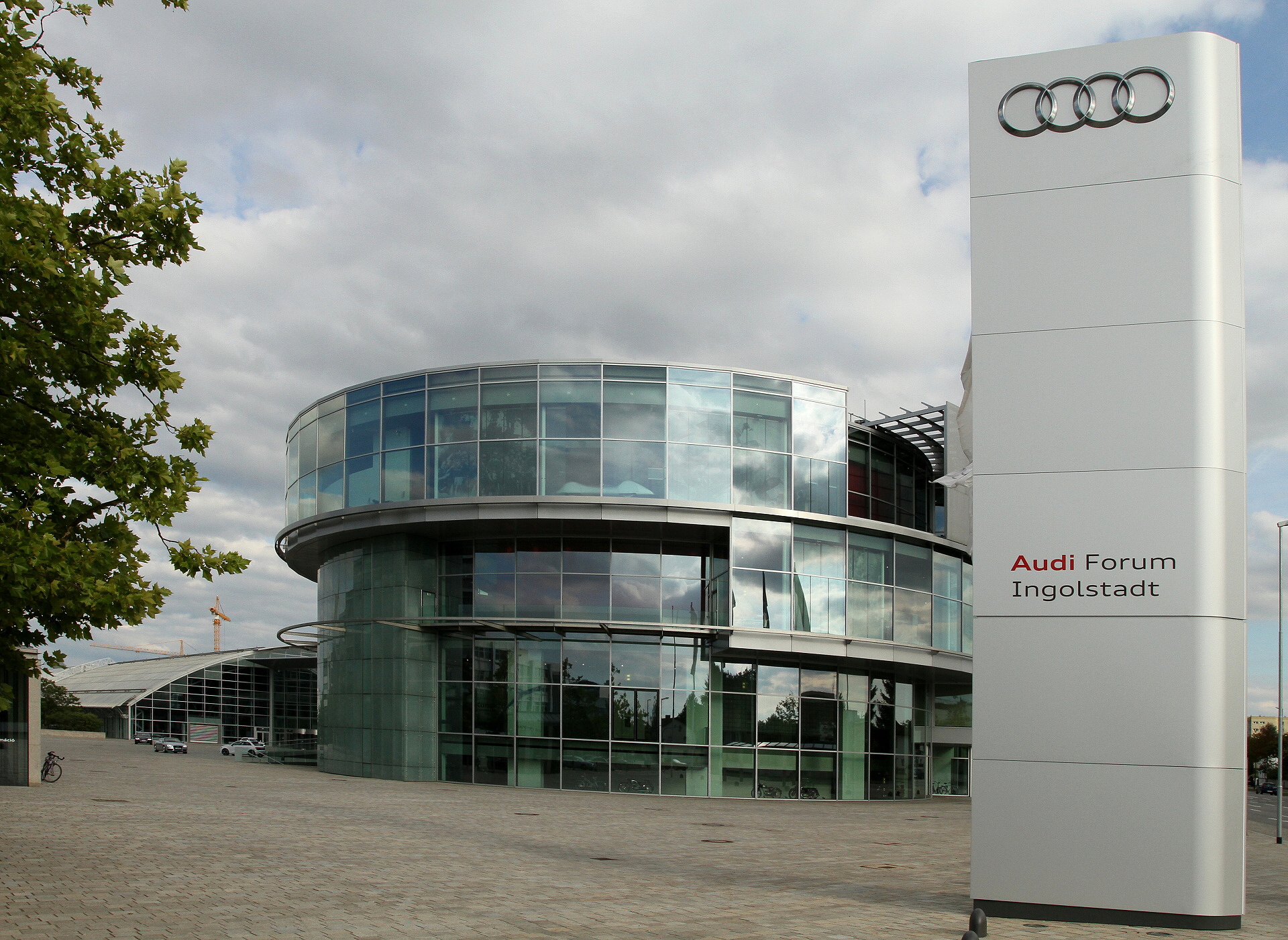 Audi museum mobile ингольштадт Audi museum mobile ингольштадт