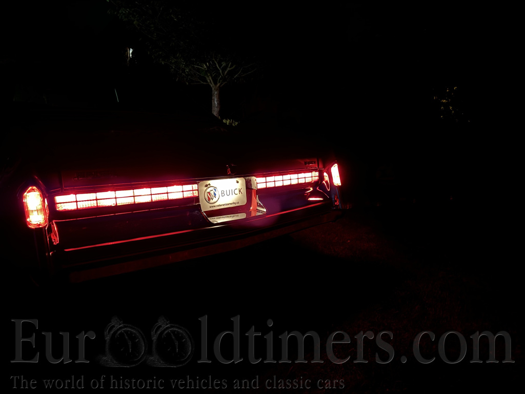 Buck Electra Custom Landau Coupe 1976