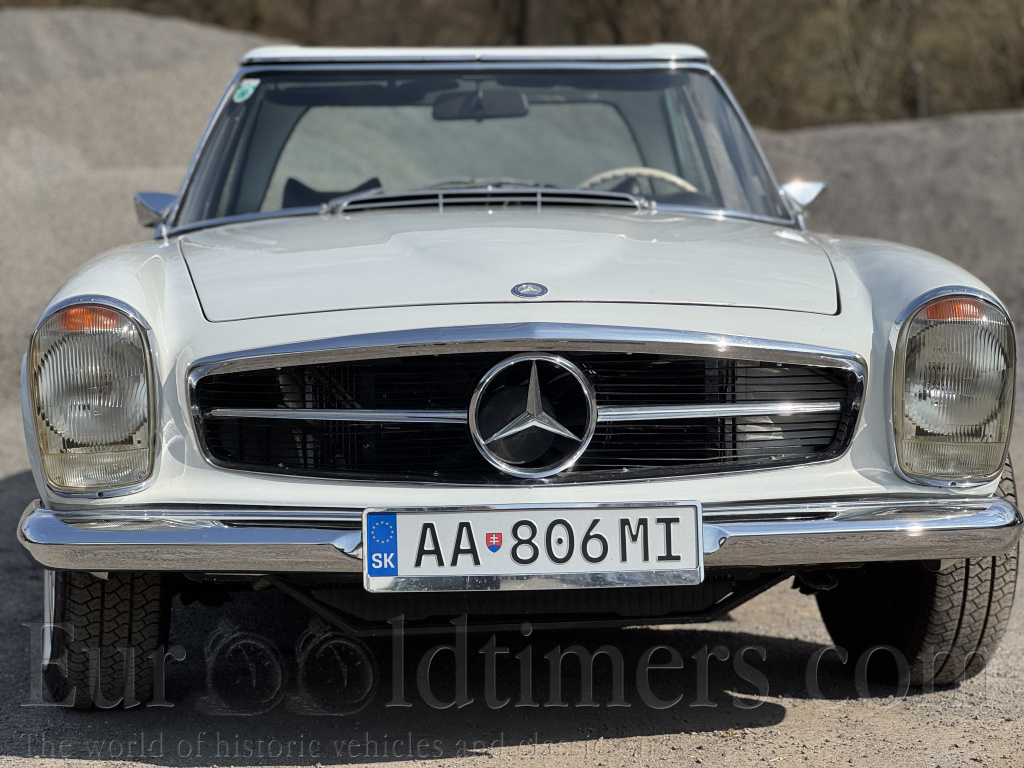  Mercedes SL 280 Pagoda