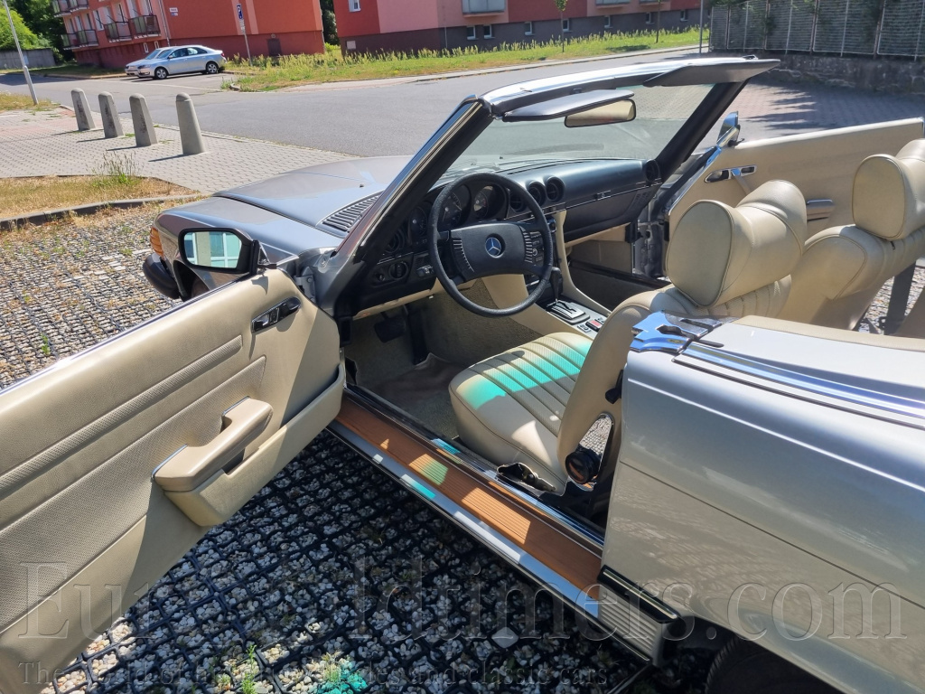 Mercedes-Benz 450 SL