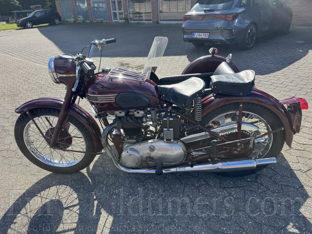 Triumph Speed Twin 500 OHV 1955