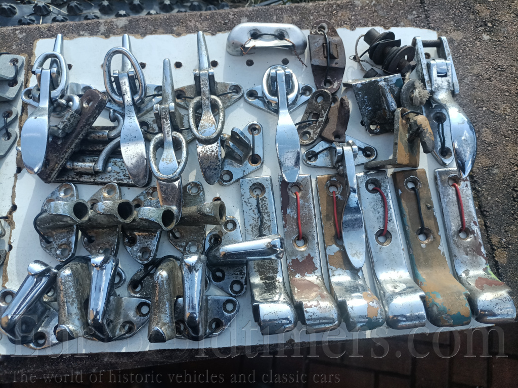 Škoda pojistková skříňka