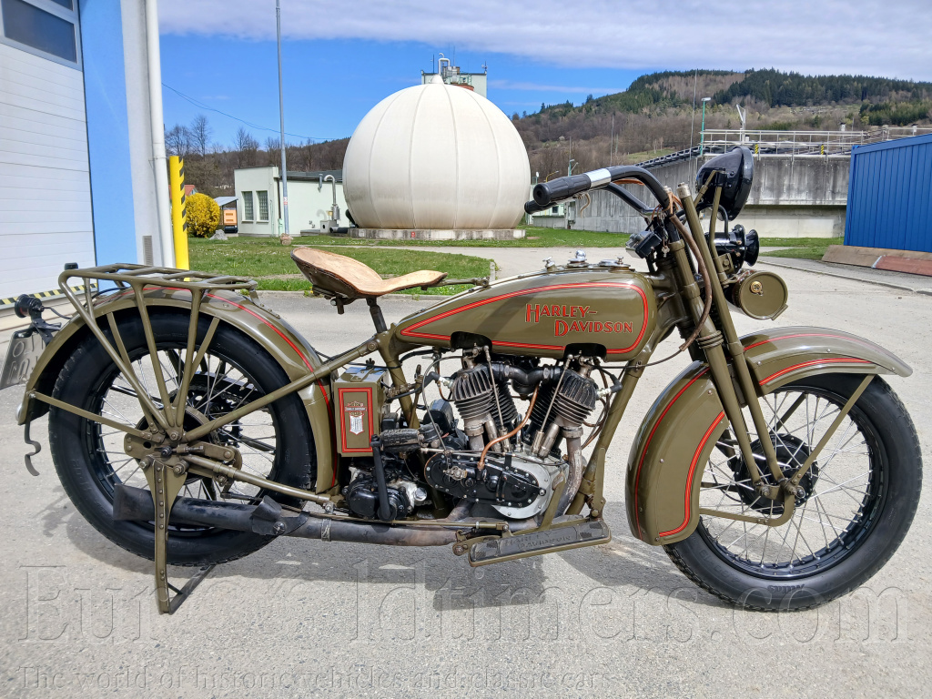 Harley Davidson J 1000