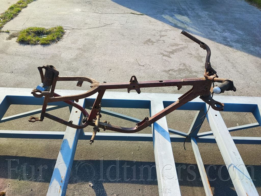 Jawa 25O, 35O komunista rok výroby 1954