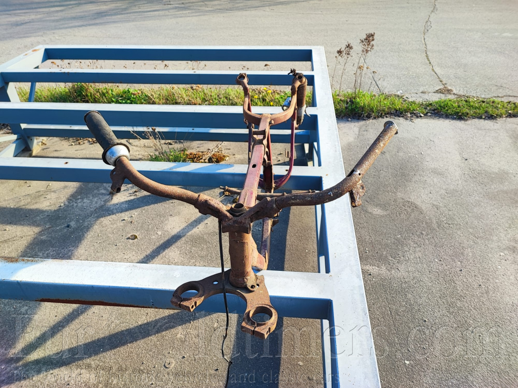 Jawa 25O, 35O komunista rok výroby 1954