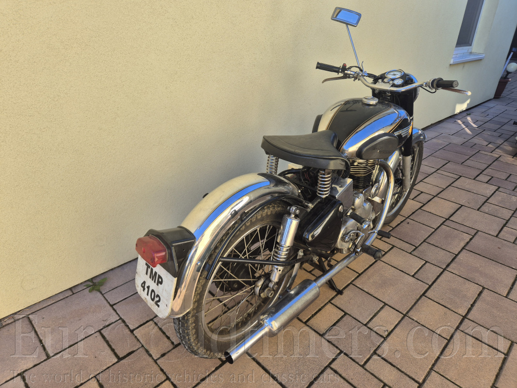 Royal Enfield Bullet 350