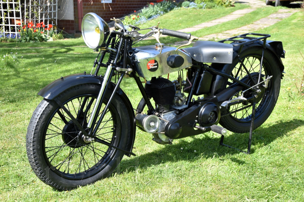 Magnat Debon BLG 350 SV