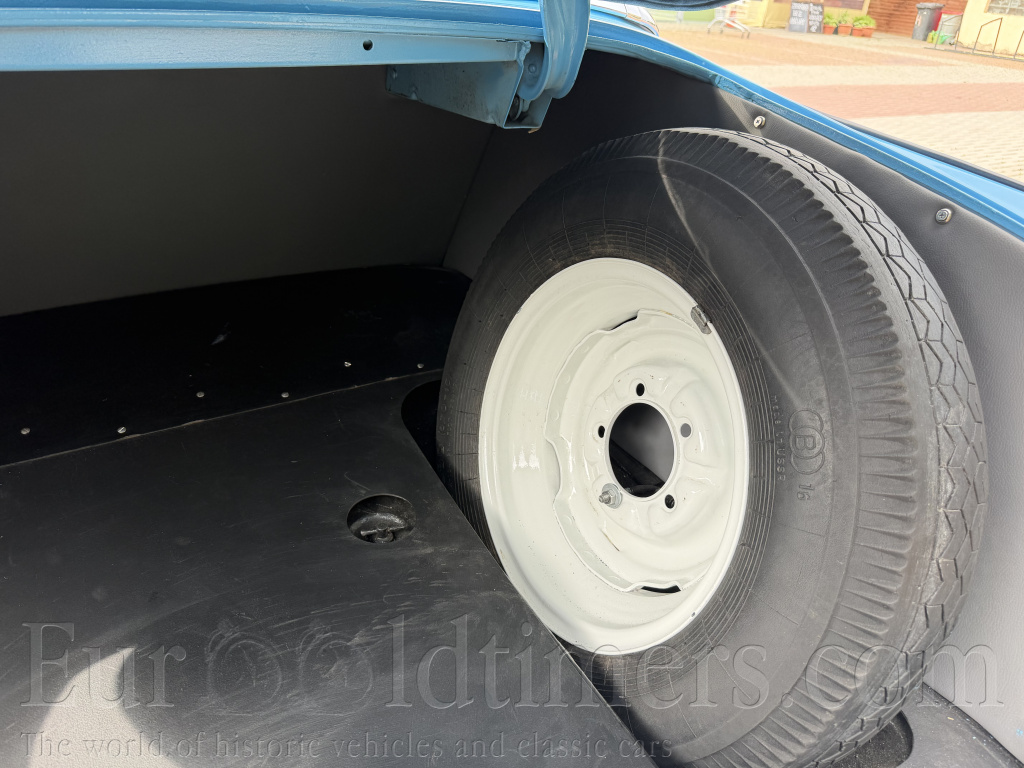Volha Gaz 21, top