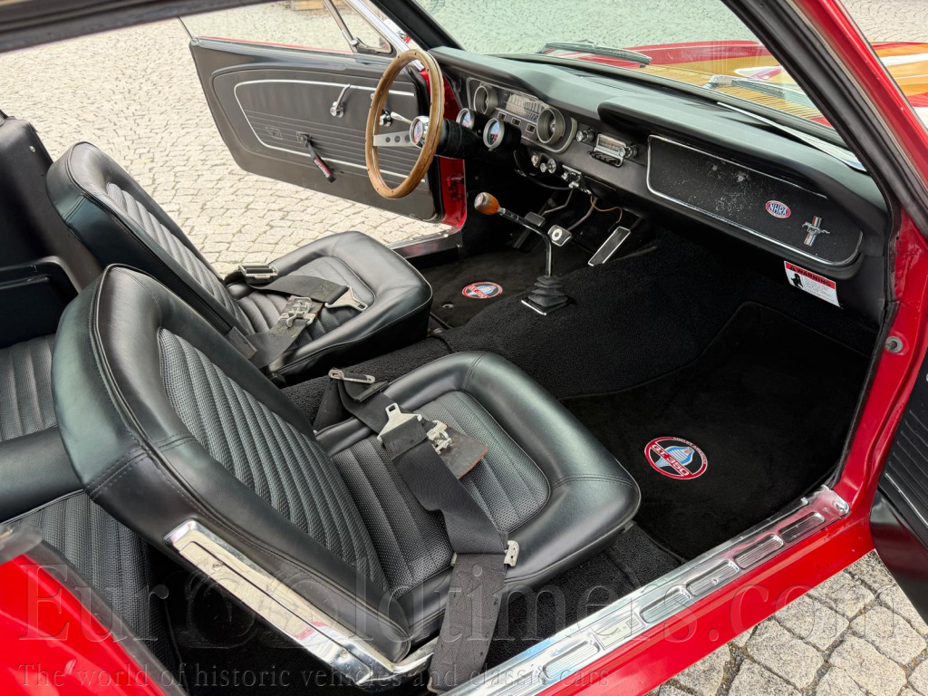 Ford Mustang Fastback 1965 289 ci 