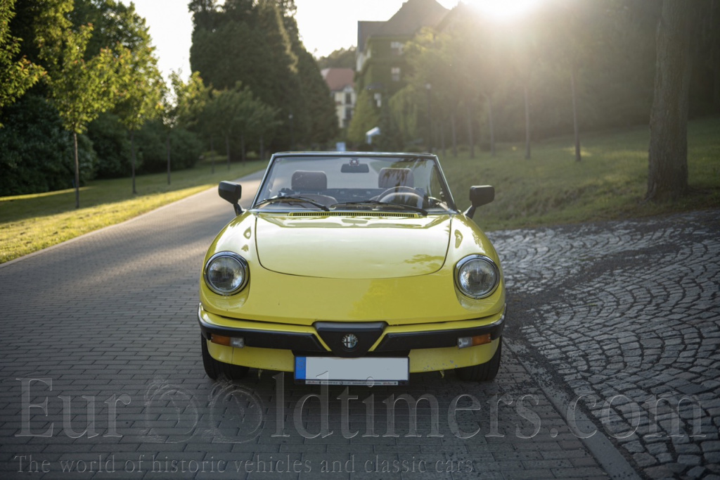 Alfa Romeo Spider 2.0 1989