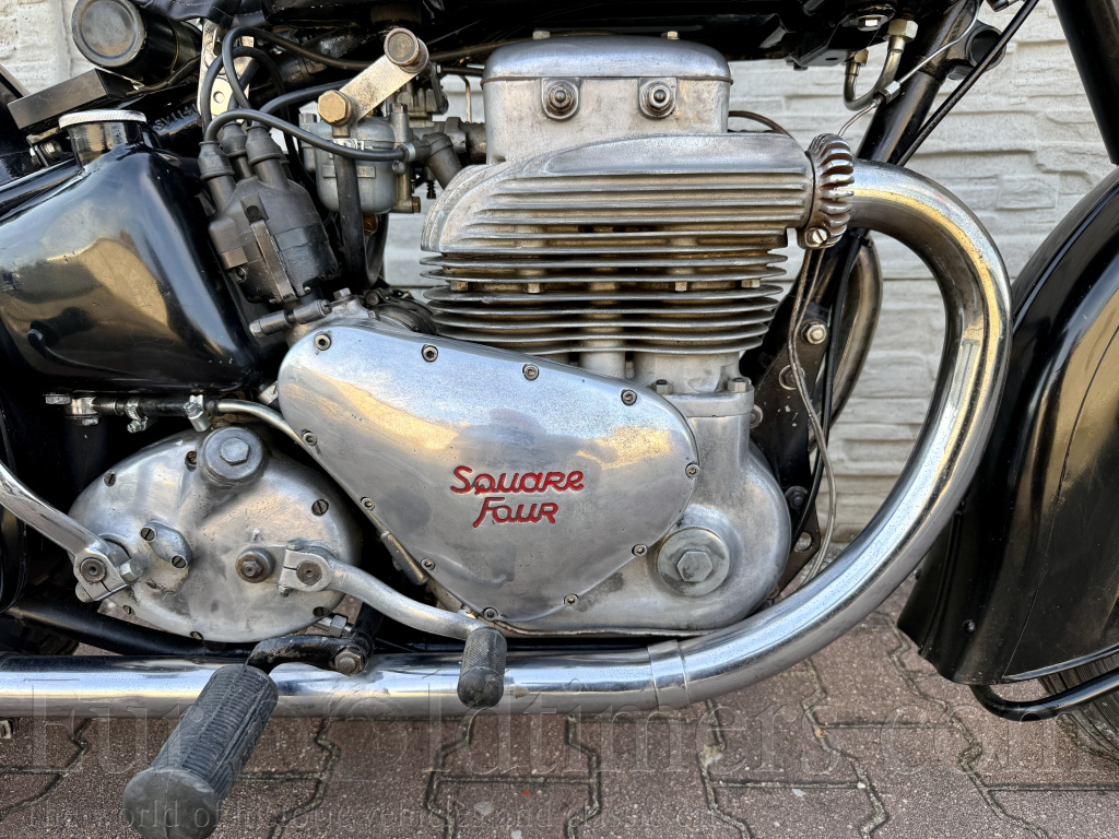 Ariel 4G Square Four 1000 Mk I