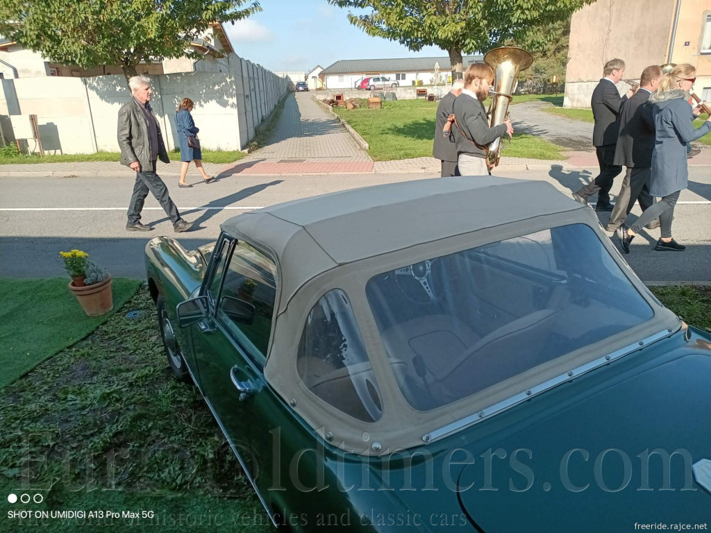 MG Midget 1962 po celk. renovaci 