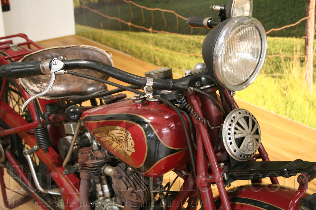 Indian 1932 Standard Scout 750cc V-twin