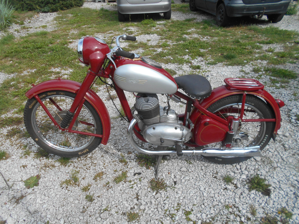 Jawa 350/18 pérák s TP a SPZ