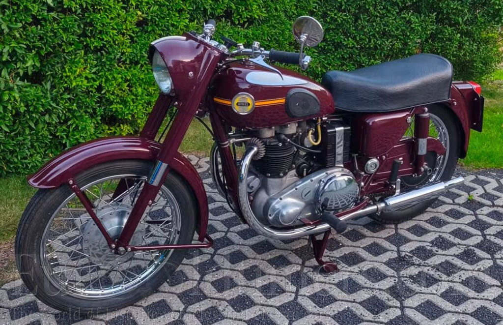 Ariel Huntmaster 650