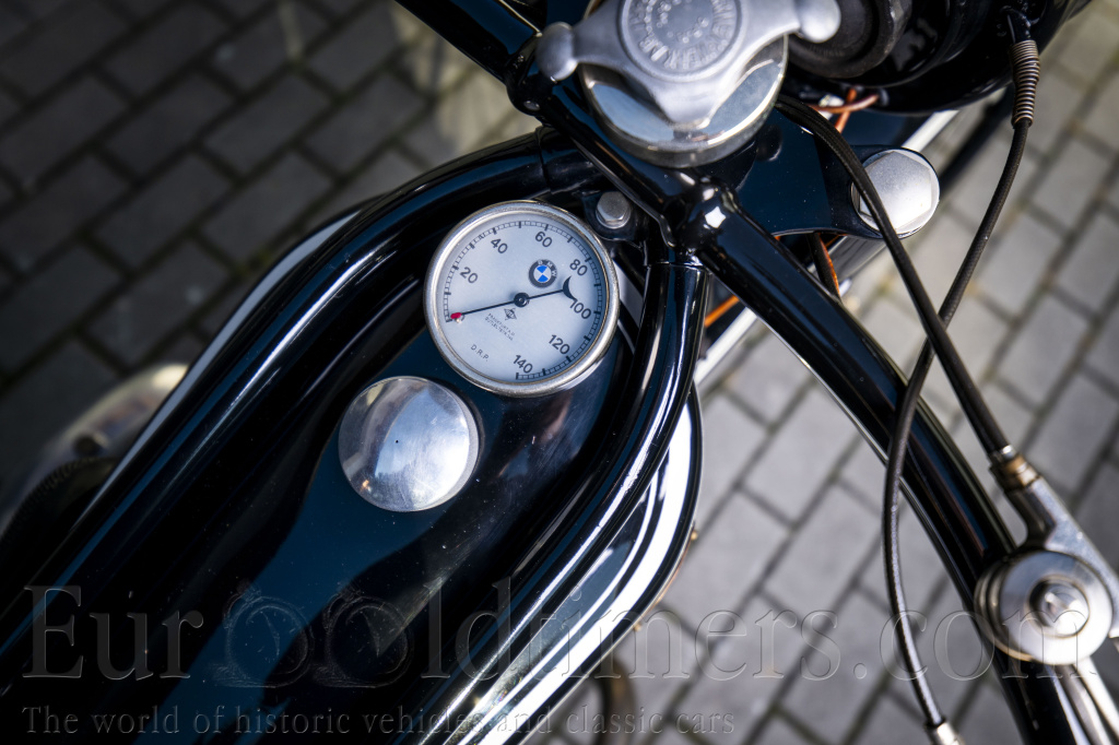 BMW R63