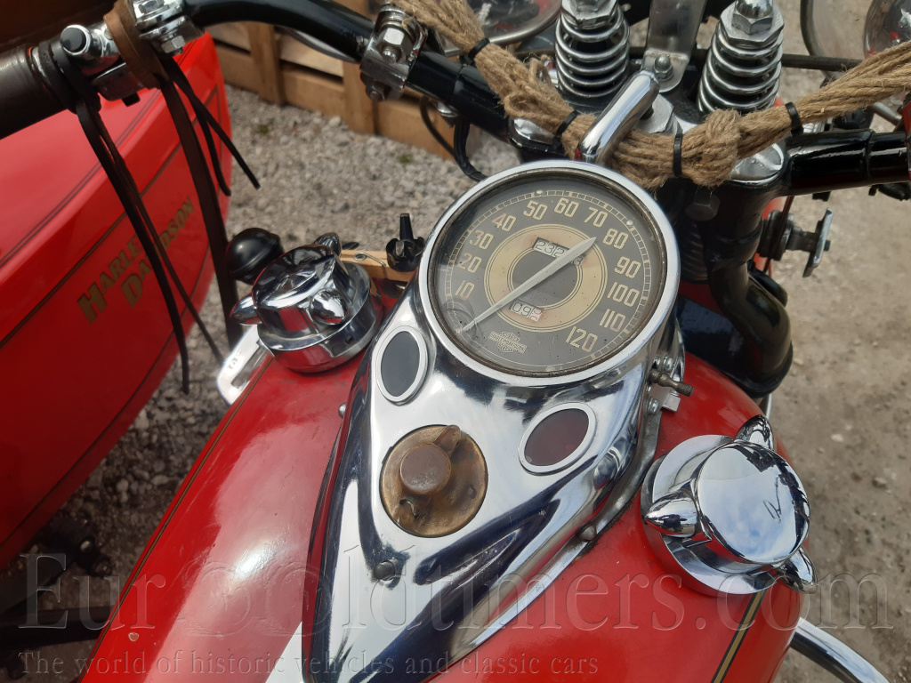 Harley Davidson+ sidecar WLC 750c