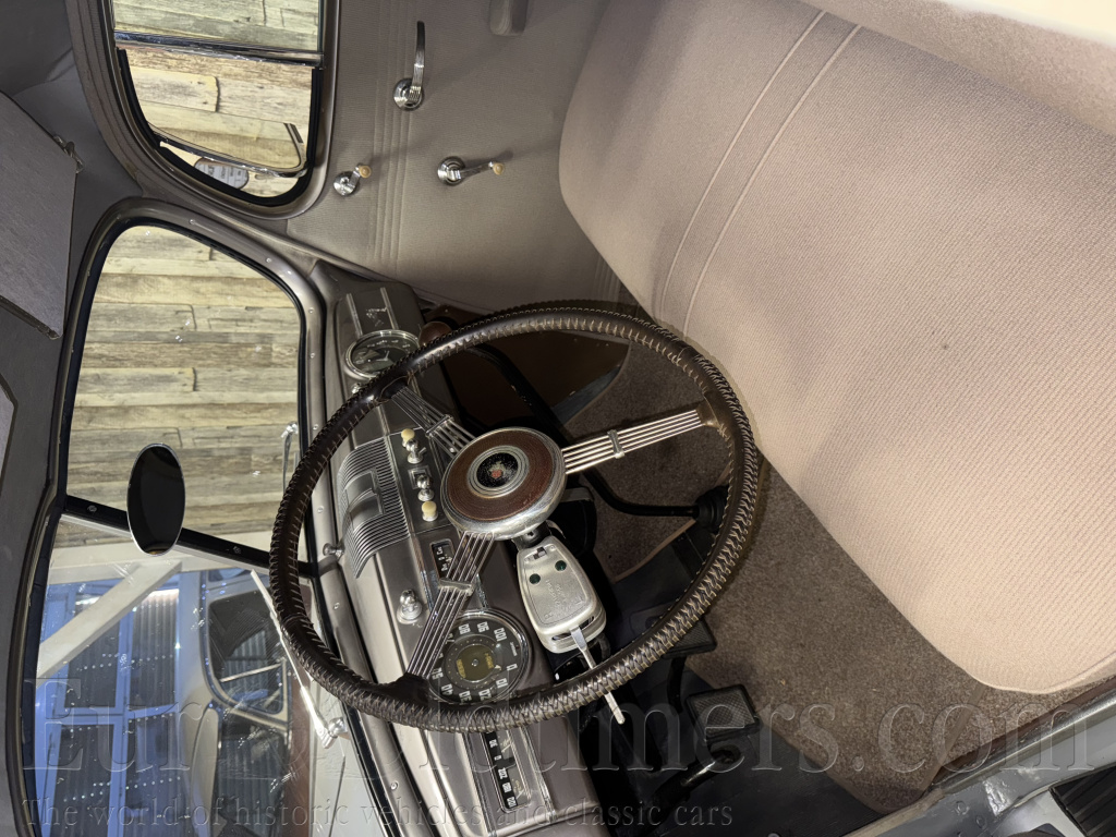 Packard Touring Eight 1938