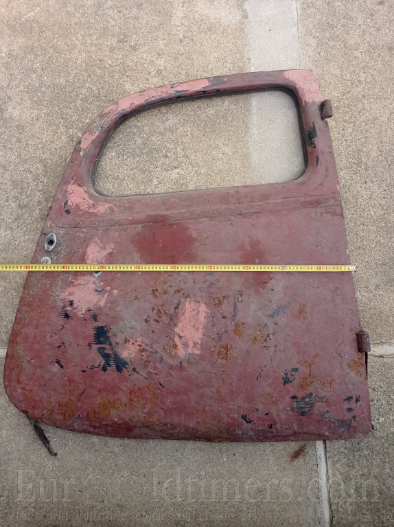 Dveře za odvoz, nebo symbolický poplatek