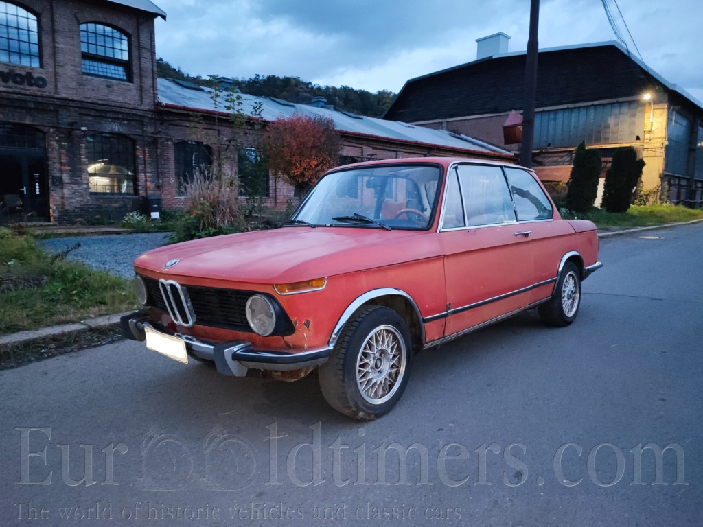 BMW 1502 coupé před renovací s Tp