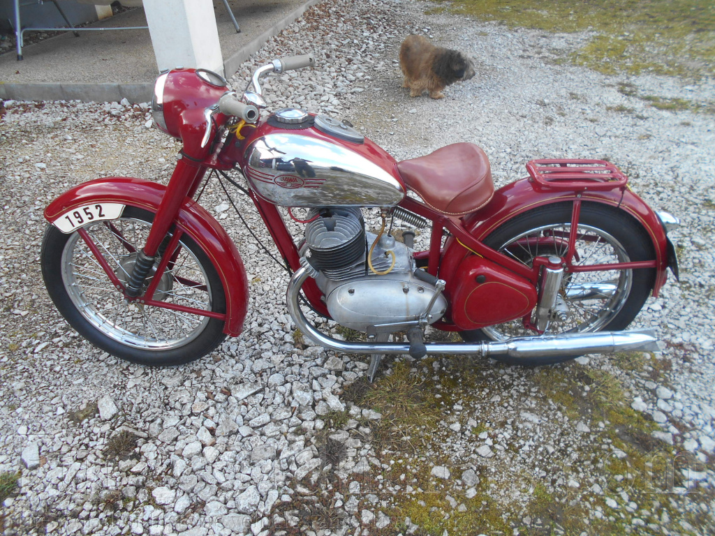 Jawa 350/18 pérák