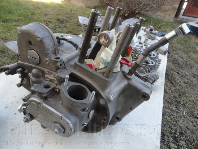 JAwa 500 OHC 01, díly motoru v započaté 