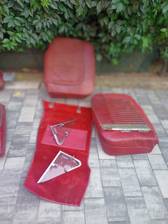 Přední, zadní a boční okna z Jaguaru S-t