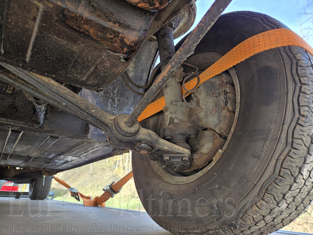 Tatra 613-1 (3) s TP