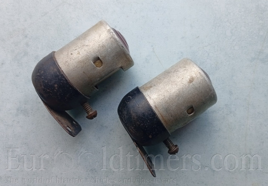 Předválečné zadní světlo s osvětlením SP