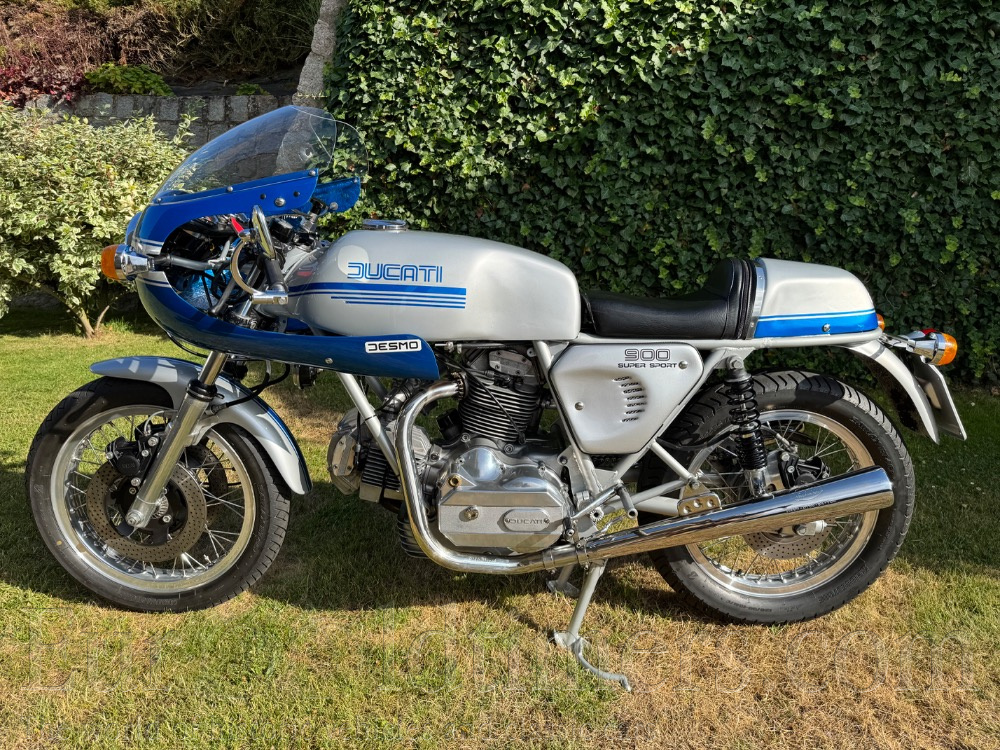 Ducati 900 SS