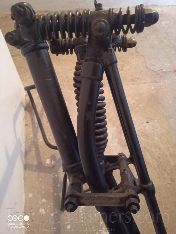 Brampton Bi-flex spring fork , rám Levis