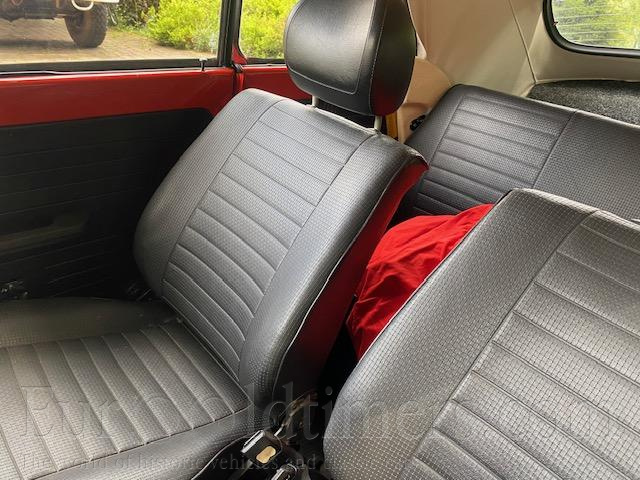 VW Brouk 1303 Karmann