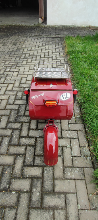 Přívěsný vozík pav 40 
