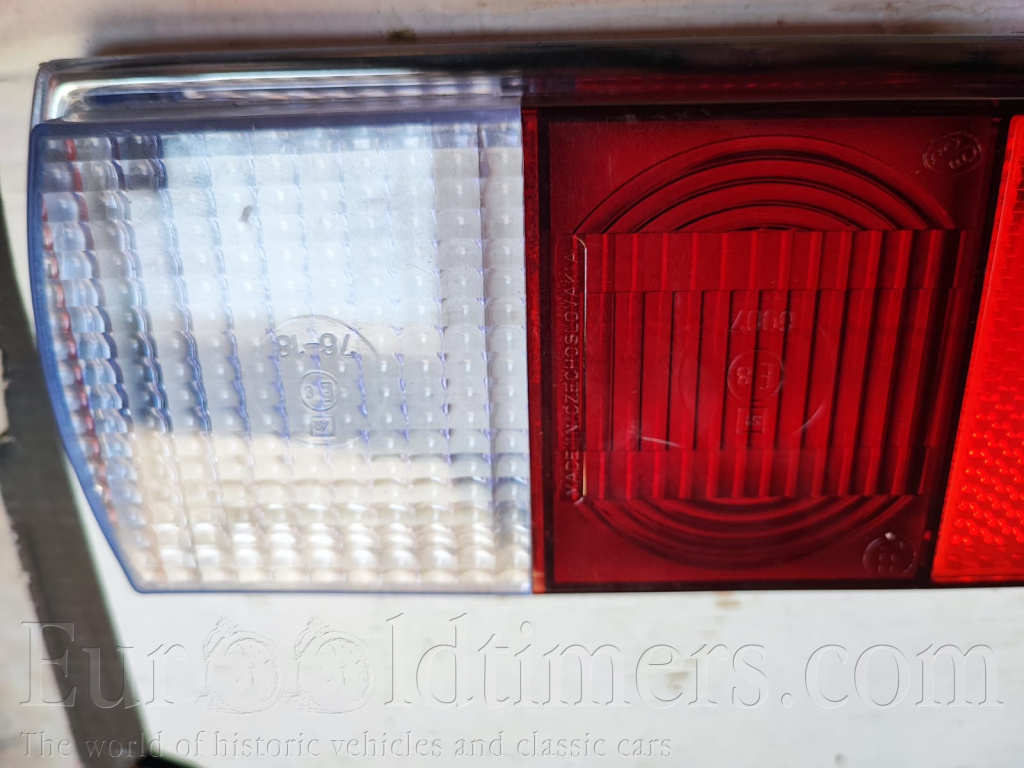 Škoda 100/110/nový kryt zad.svítilny atd