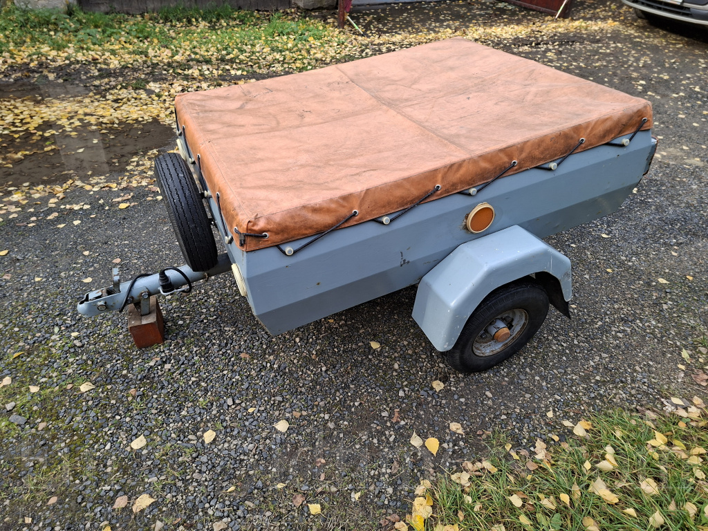 Vozík zn. VEB Stema, DDR, NDR