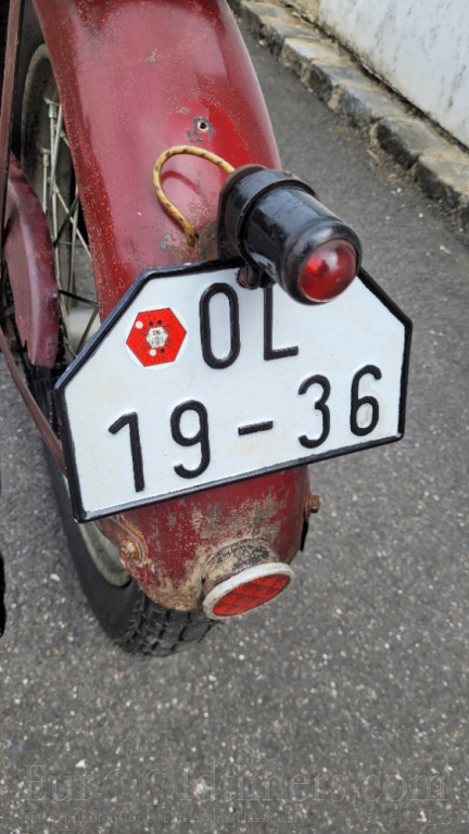 JAWA 250 Special, s TP, v původním stavu