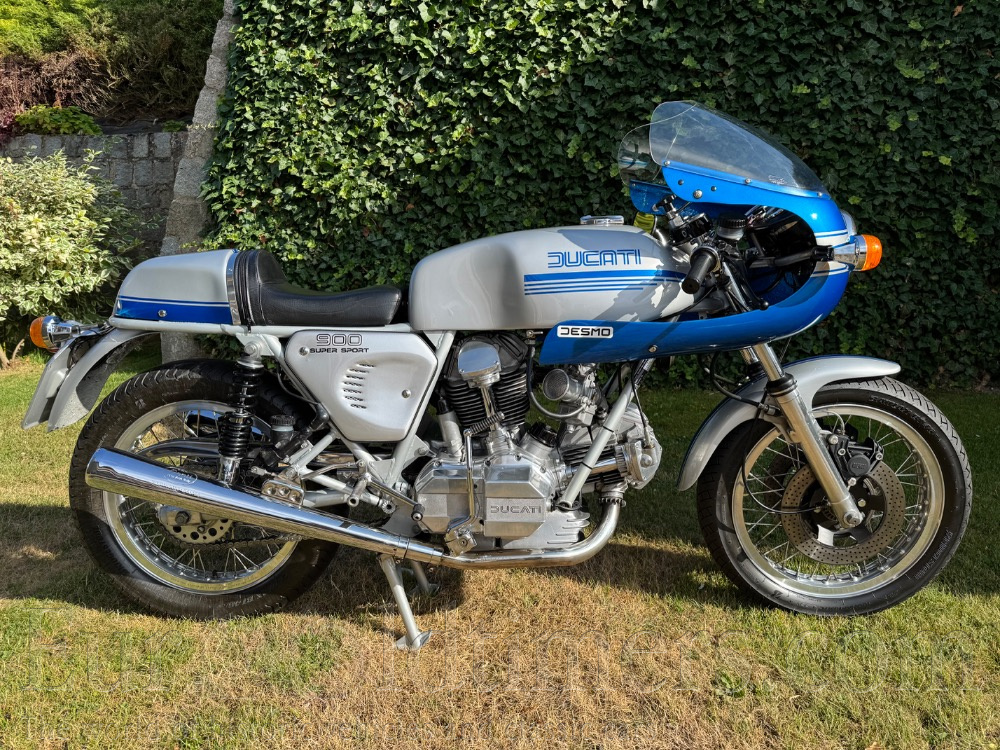 Ducati 900 SS