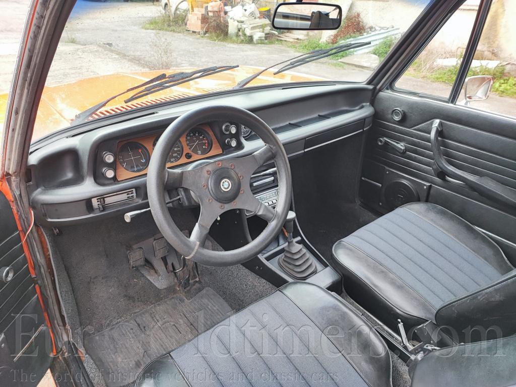 BMW 2002 Tii, rv. 1975, platný Tp